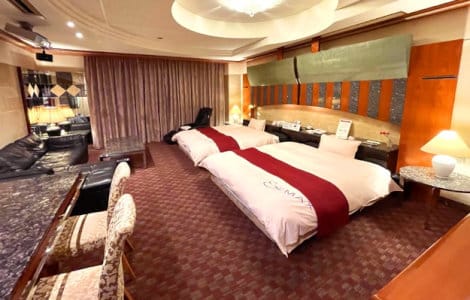 福岡のおすすめラブホ「ホテルアンドマックス」