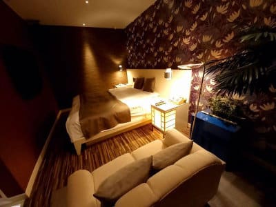 愛媛のおすすめラブホ「ホテルカラーズ (HOTEL COLORS)」