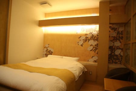 佐賀でおすすめのラブホ「HOTEL PERLE（ペルル）」 width=